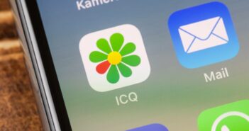 ICQ, der weltweit erste populäre Messenger-Dienst, ermöglichte den Austausch von Nachrichten und Dateien. (Foto: AdobeStock-295288421 Nicole Lienemann )