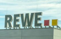 Die Rewe Group betreibt über 15.000 Märkte in Europa und setzt auf Nachhaltigkeit und Innovation (Foto: AdobeStock 592782226-Annabell Gsödl)